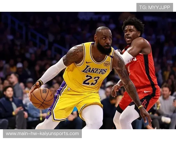 湖人3喜临门：新阵容显威，詹姆斯复出呼声高涨