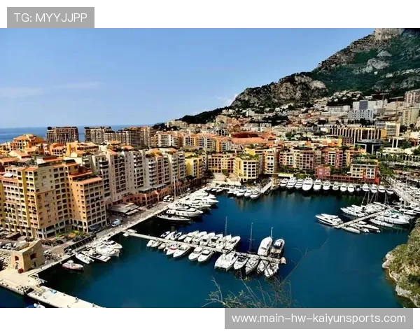 若昂·费利克斯夜练定位球，被称作“第二自由球手”